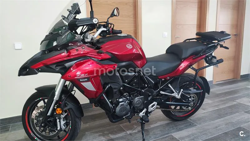 Benelli TRK 502 – Vista 5