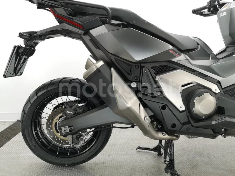 Honda X-ADV – Vista 5