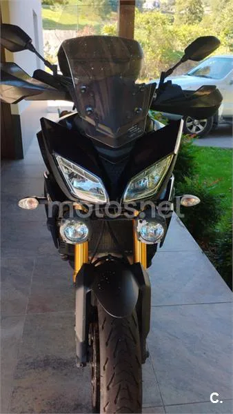 Yamaha MT-09 – Vista 4