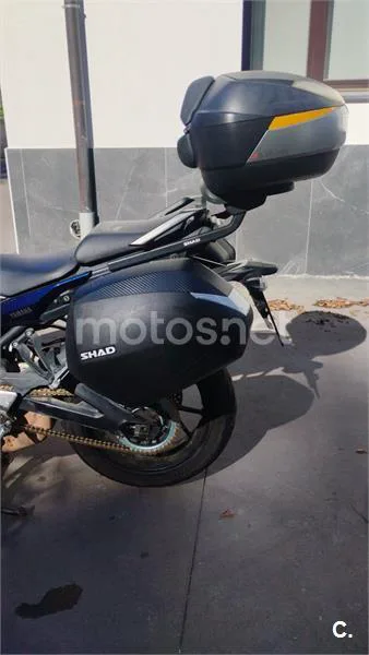 Yamaha MT-09 – Vista 7