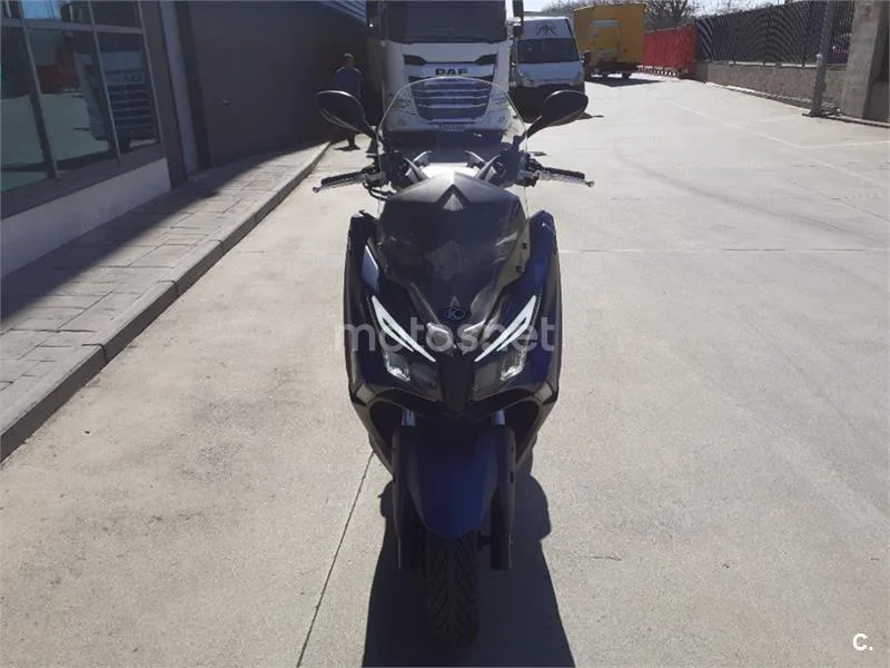 Kymco X-Town CT 125 – Vista 4