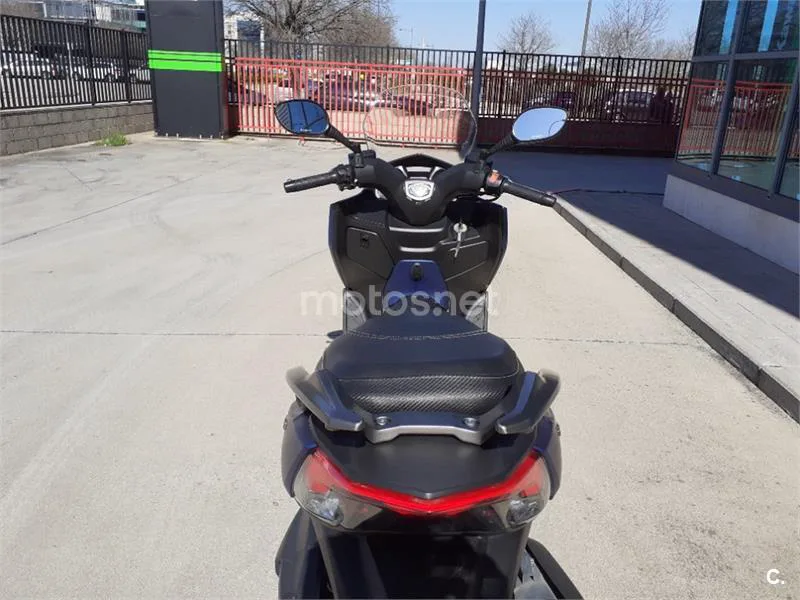 Kymco X-Town CT 125 – Vista 9