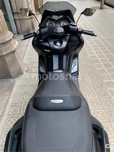 Yamaha TMAX 530 – Vista 12