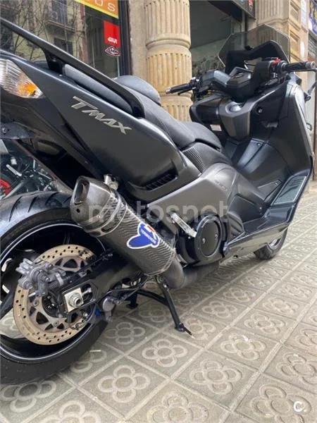 Yamaha TMAX 530 – Vista 10