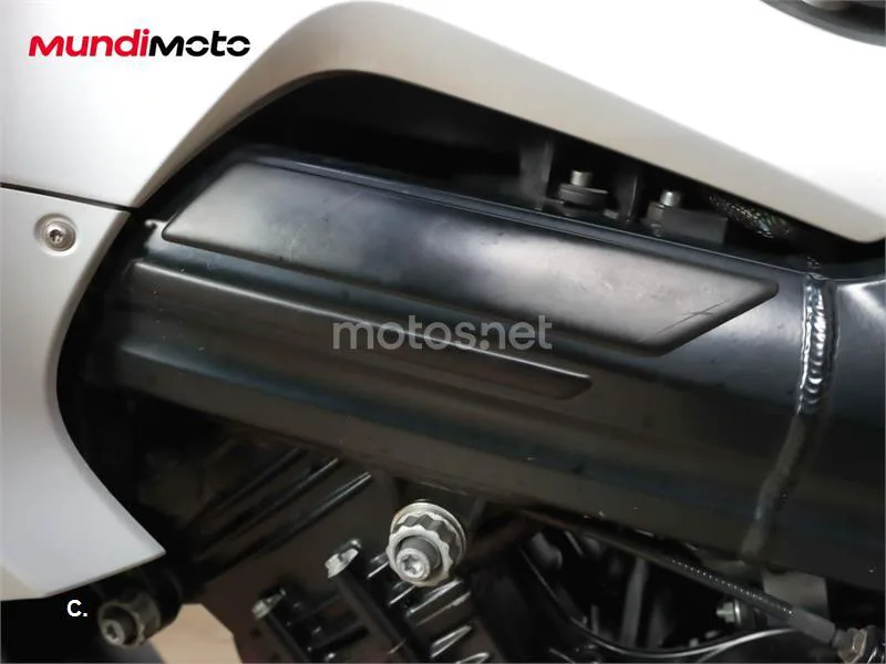 BMW F 800 ST – Vista 15