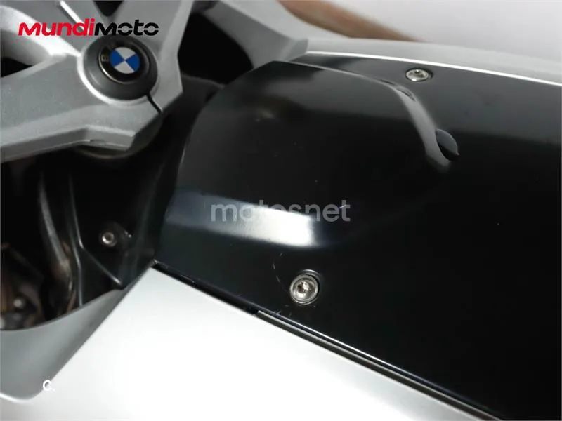 BMW F 800 ST – Vista 24