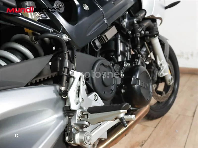 BMW F 800 ST – Vista 4
