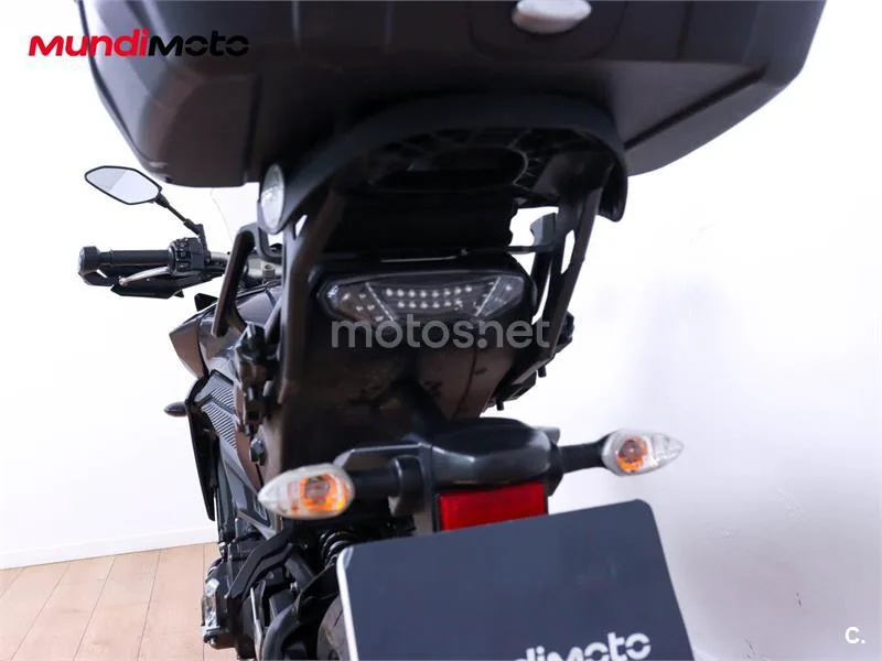 Yamaha Tracer 900 – Vista 9
