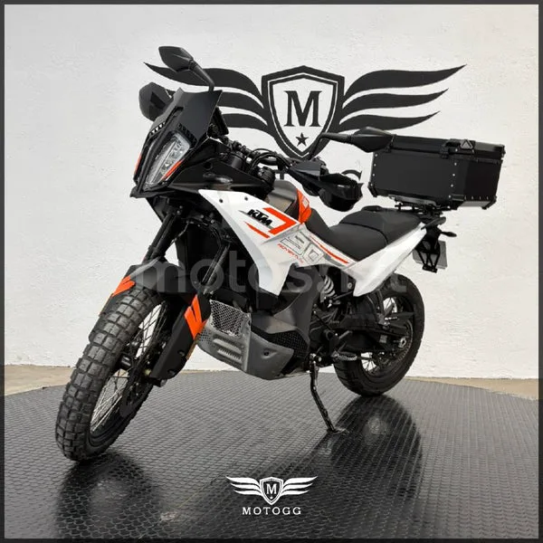 KTM 790 – Vista 6