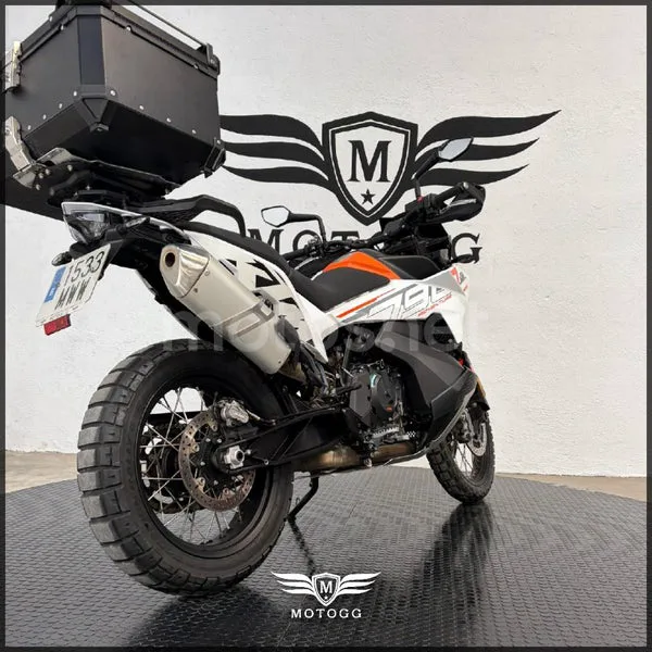 KTM 790 – Vista 7