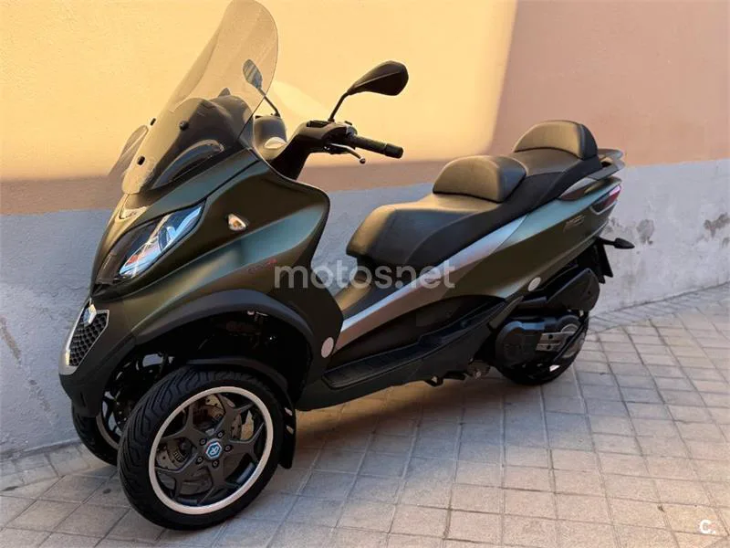 Piaggio MP3 – Vista 3