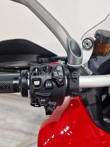 Ducati Multistrada V4 – Vista 12