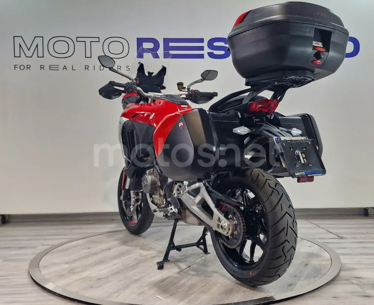 Ducati Multistrada V4 – Vista 3