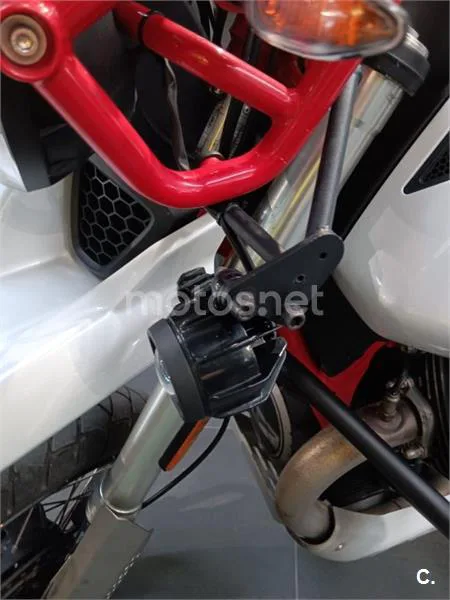 Moto Guzzi V85 TT – Vista 11