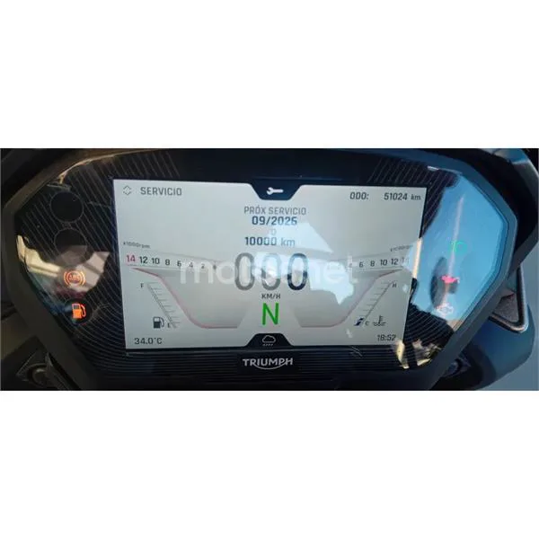 Triumph Street Triple – Vista 5