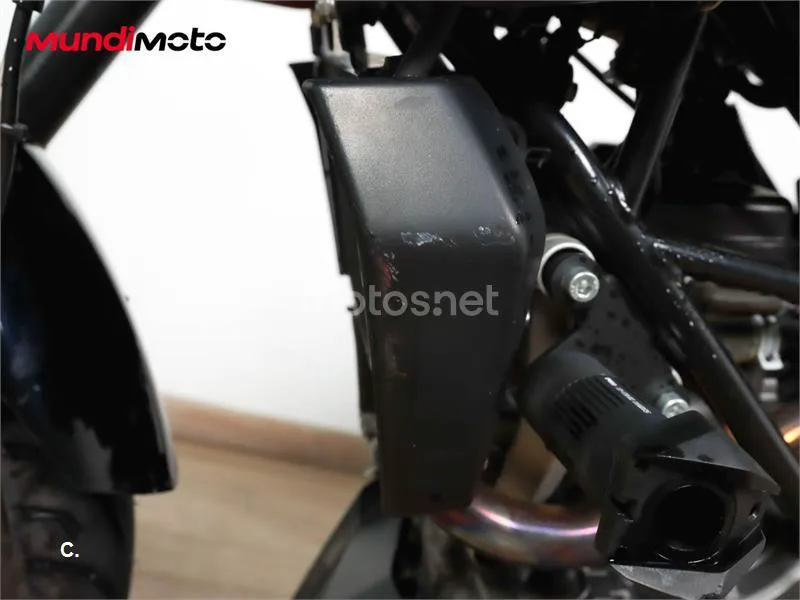 KTM 125 – Vista 48