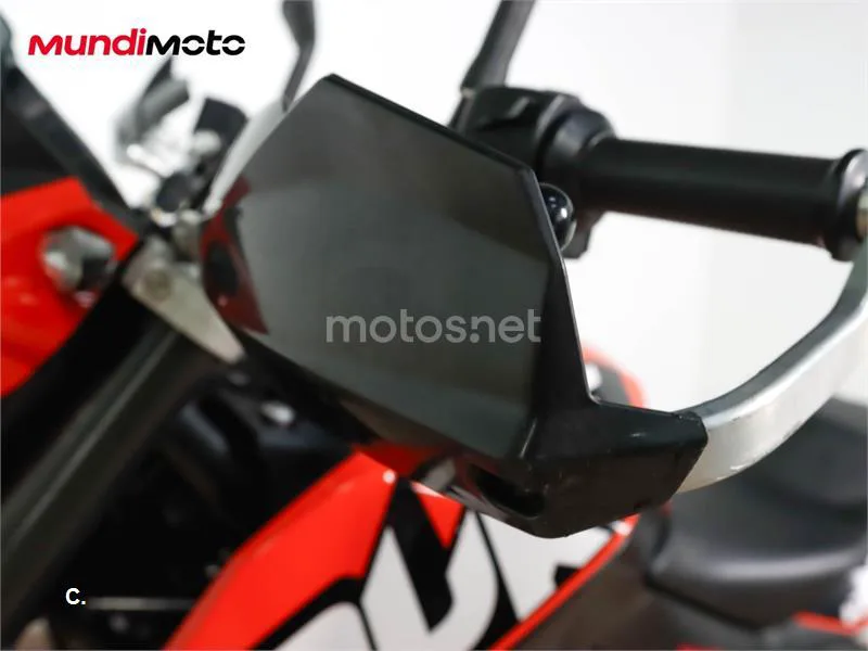 KTM 125 – Vista 52