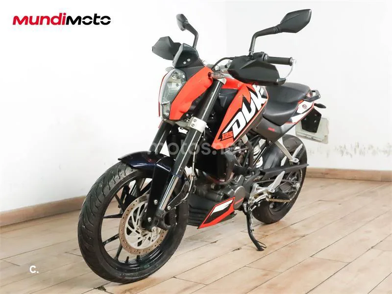 KTM 125 – Vista 7