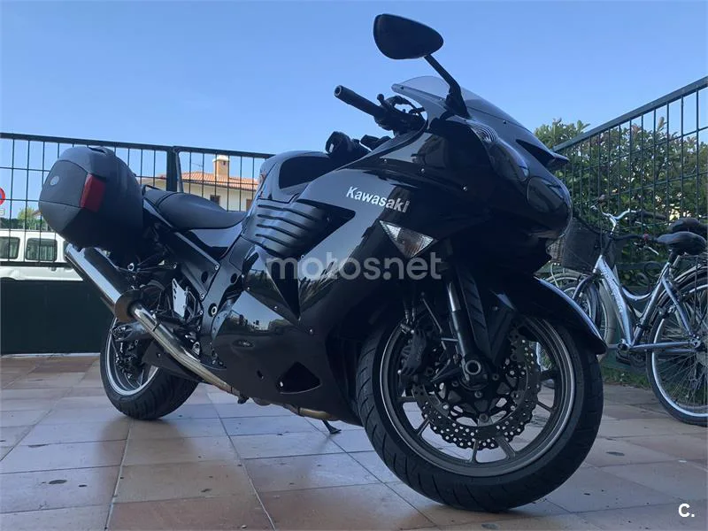 Kawasaki ZZR 1400 – Vista 8