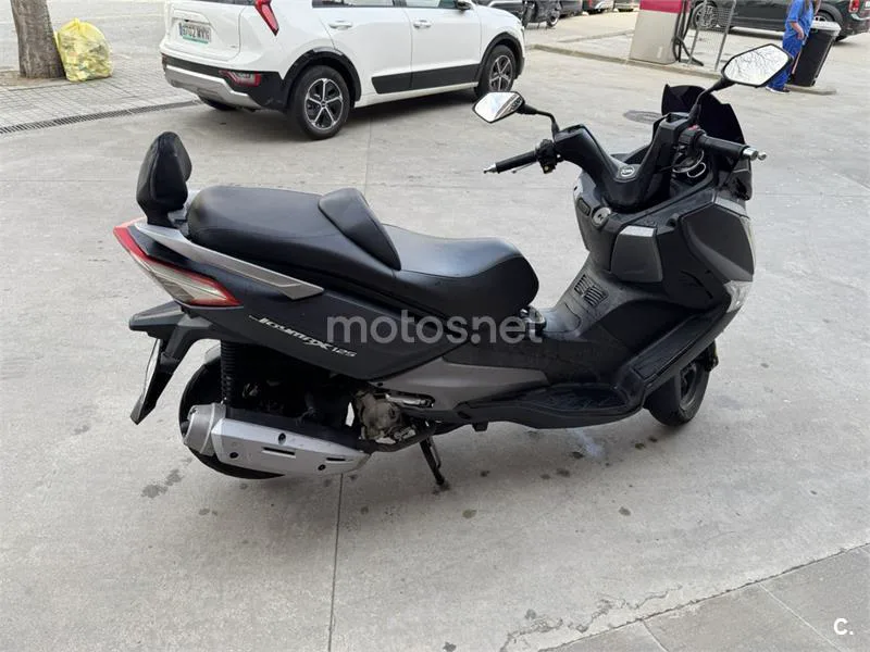 SYM Joymax 125 – Vista 3