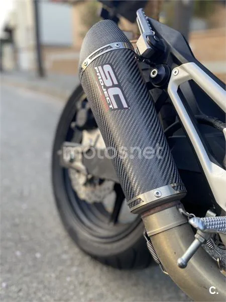 Kawasaki Z 800e – Vista 6