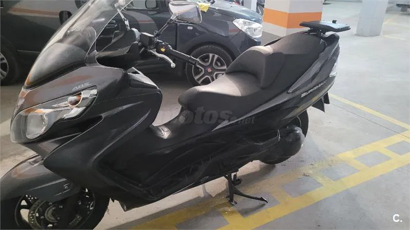 Suzuki Burgman 400 – Vista 3