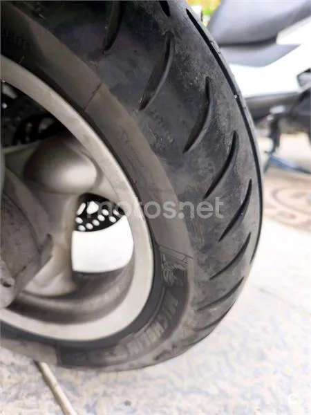 Kymco Grand Dink 125 – Vista 9