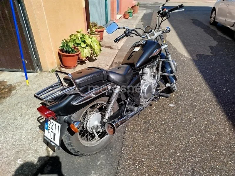 Suzuki Marauder 250 1200 € 2006 León - 1