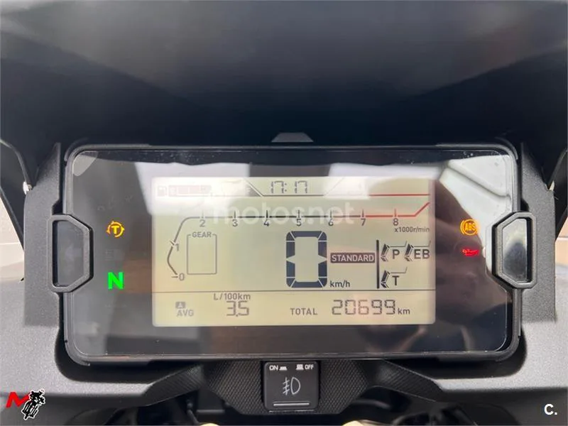 Honda NC 750 X – Vista 8