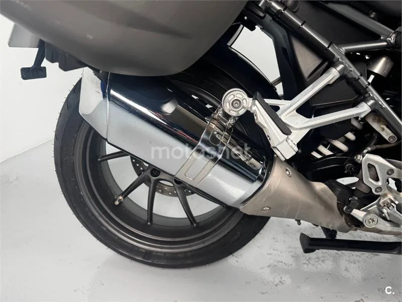 BMW R 1200 RS – Vista 7