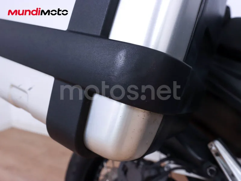 Yamaha XT1200ZE Super Ténéré - Vista 40