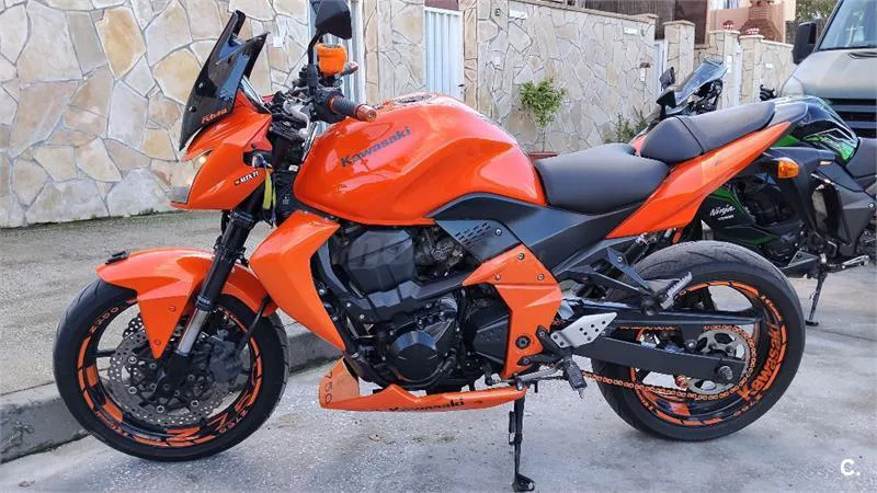 Kawasaki Z 750 – Vista 4