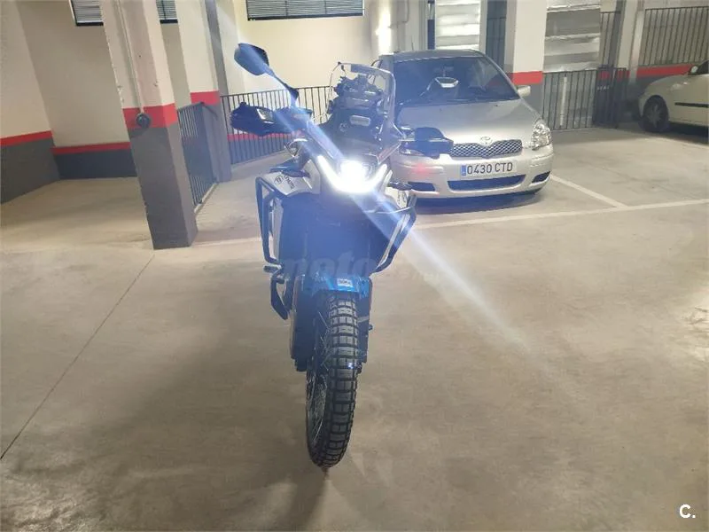 CFMOTO 450MT – Vista 4