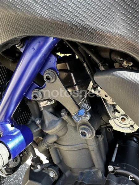 Yamaha MT-07 – Vista 7