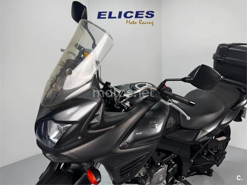 Suzuki V-Strom 650 – Vista 15