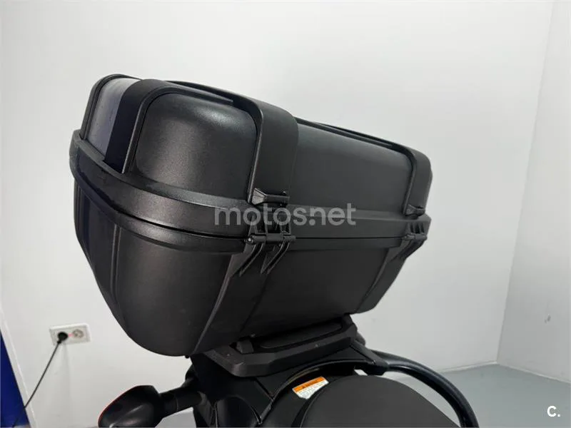 Suzuki V-Strom 650 – Vista 9