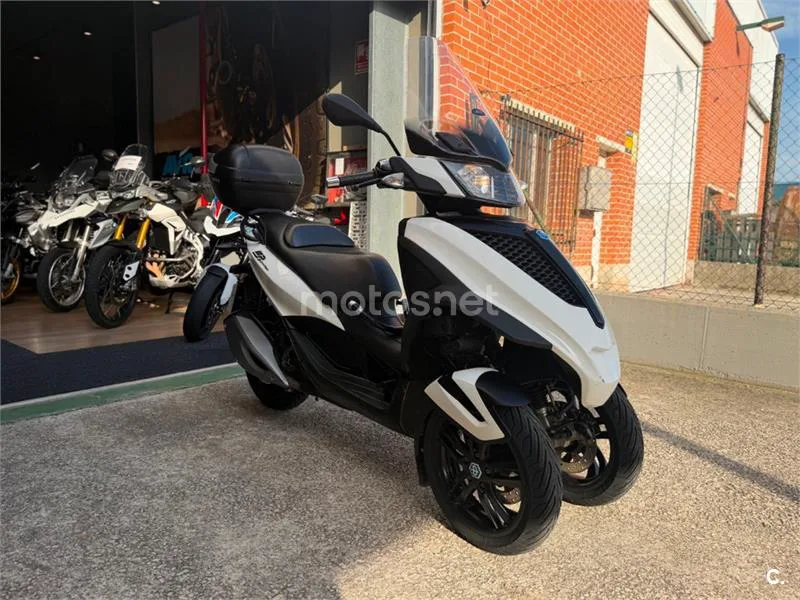 Piaggio MP3 Yourban 300 LT Sport – Vista 6