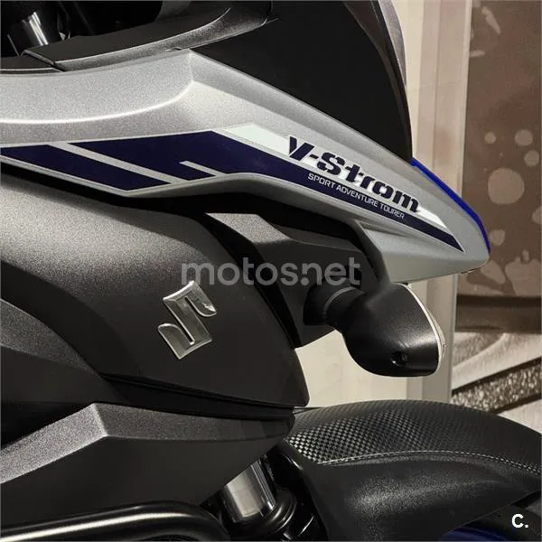 Suzuki V-Strom 650 XT – Vista 7