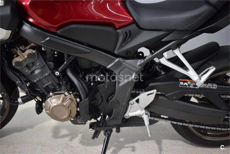 Honda CB 650 R – Vista 6