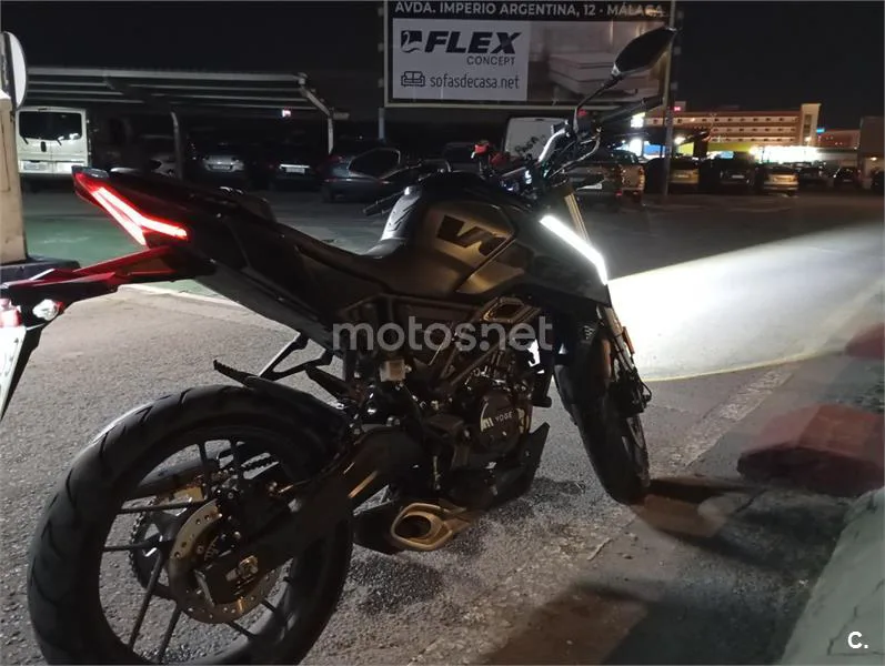 Voge 125 R – Vista 8