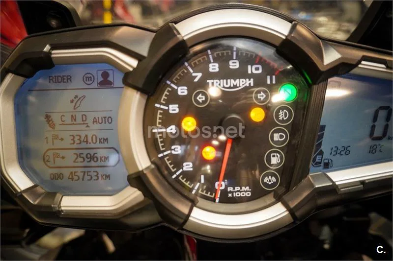 Triumph Tiger Explorer 1200 – Vista 20