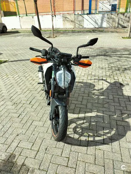KTM 390 – Vista 2