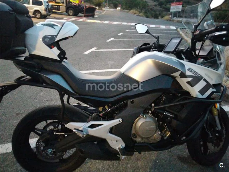 CFMOTO 650 MT 4000 € 2023 Madrid - 1