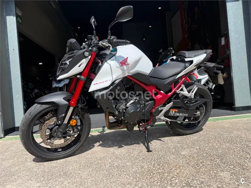 Honda CB 750 Hornet – Vista 5