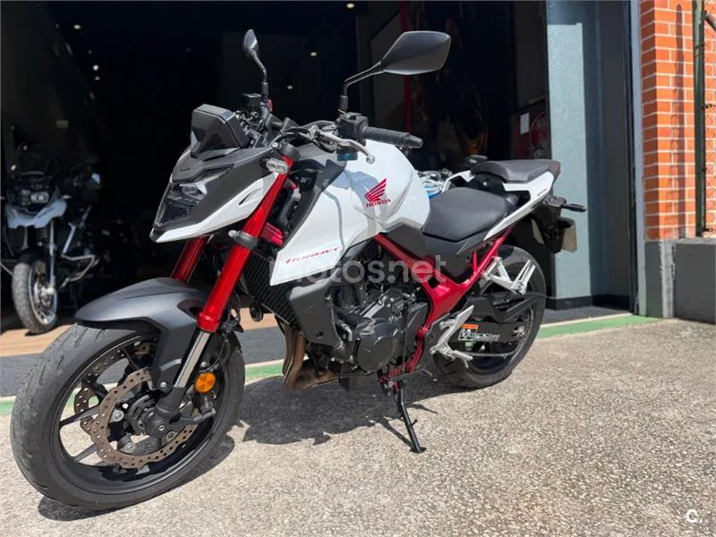 Honda CB 750 Hornet – Vista 7