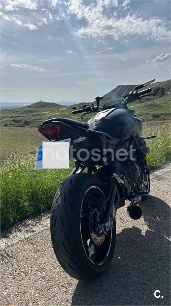 Yamaha MT-07 – Vista 2