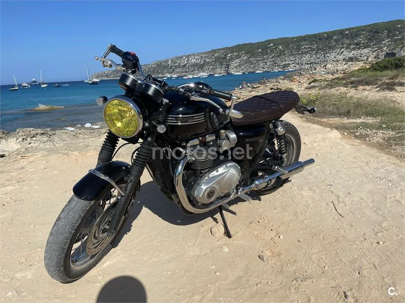 Triumph Bonneville T120 – Vista 3