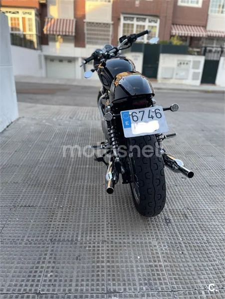 Triumph Bonneville T120 – Vista 6