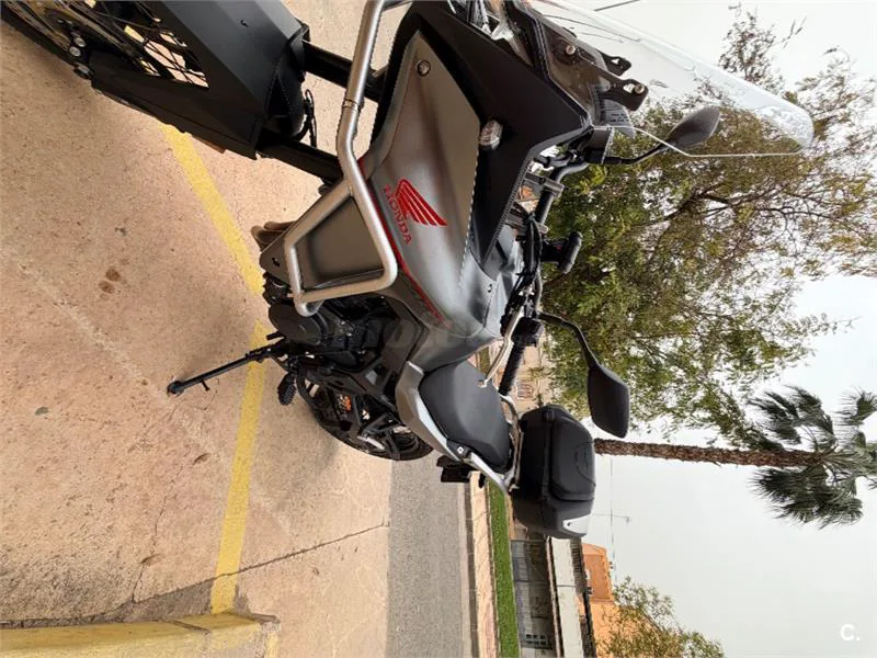 Honda XL 750 Transalp – Vista 4