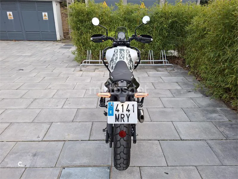 Royal Enfield Himalayan 450 – Vista 5
